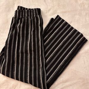 Apt 9 Women’s Black & White Pull On Dress Pants